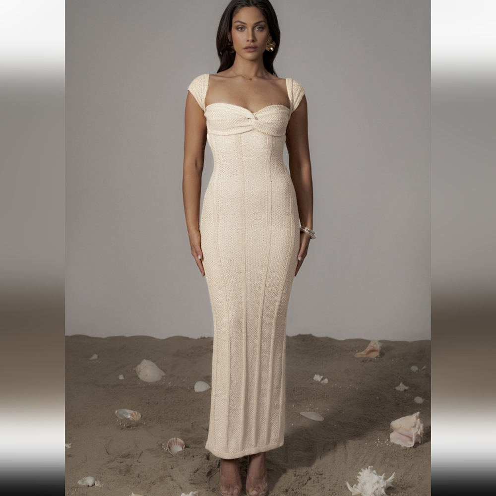 JLUXLABEL BLANCA MAXI DRESS. NWT